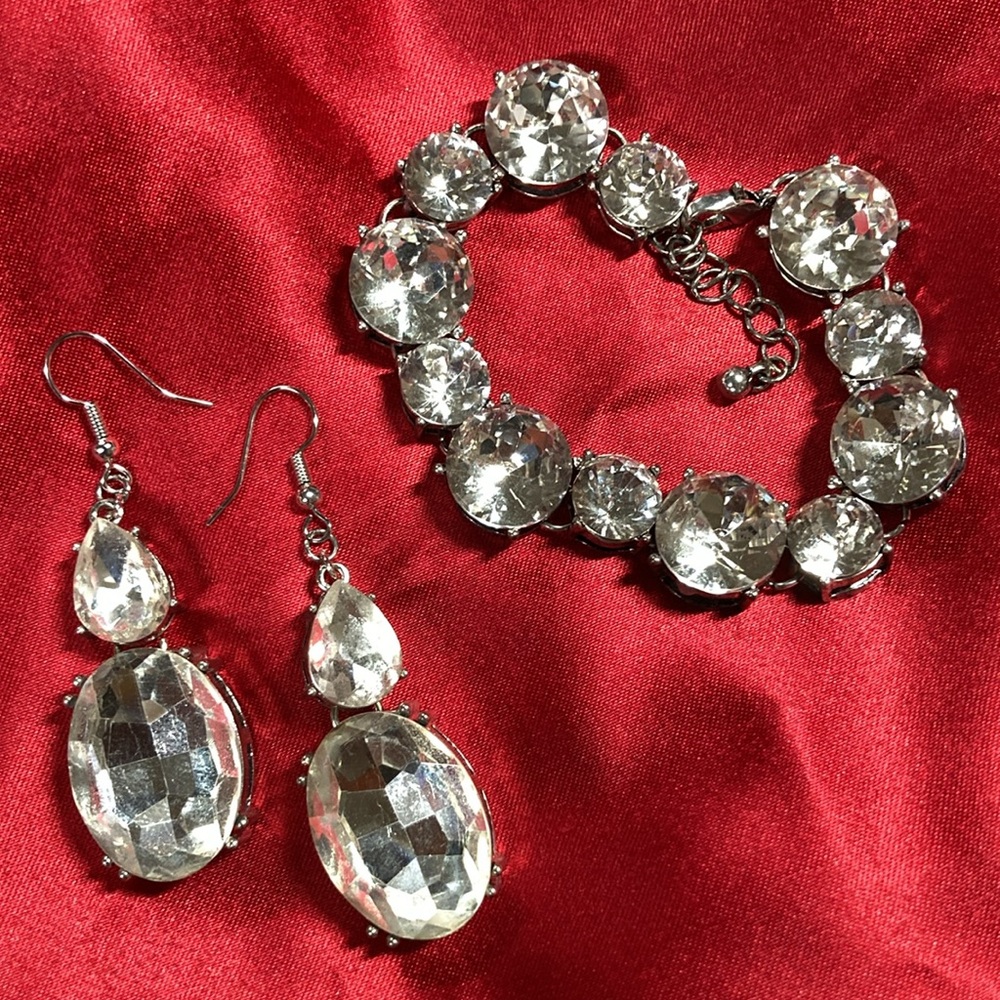 FASHION JEWELRY